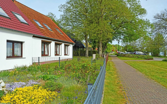 schoene Ferienwohnung mit Terrasse