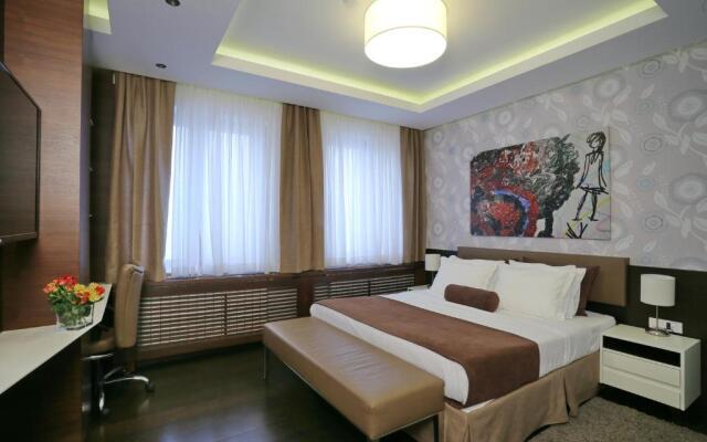 Belgreat Premium Suites Guest House