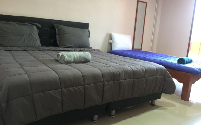 Smile Home Guesthouse