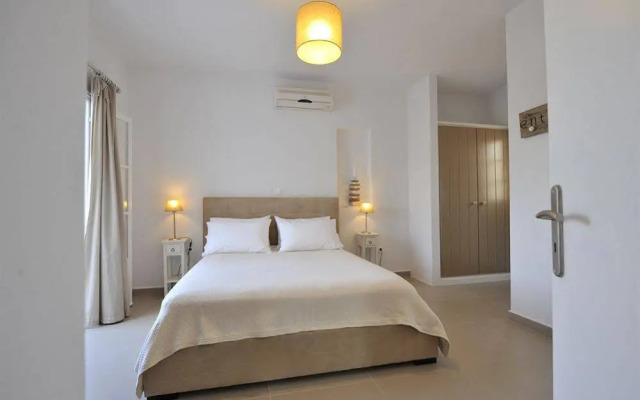 Almira Suites