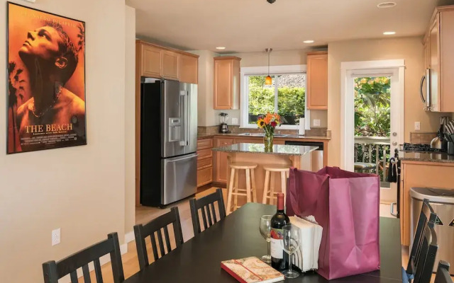Seattle Vacation Home: Life's A Beach