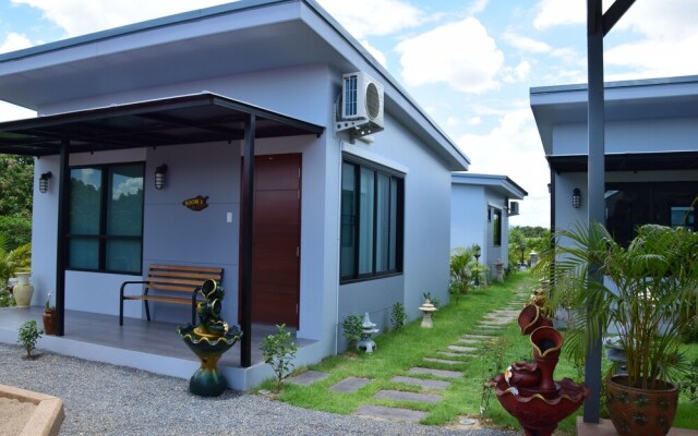 SB Holiday Resort