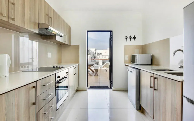 Azure 208 On Big Bay