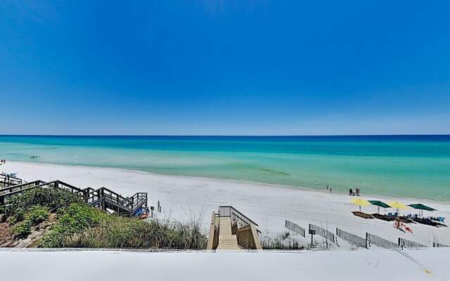 New Listing! The Beach House - Gulf-front Haven 4 Bedroom Home