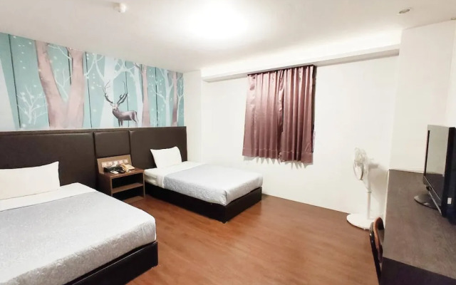 Royal Business Hotel