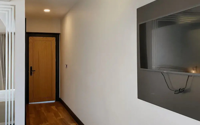 Lal Azure Alacati