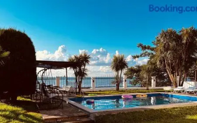 Natalia Guest House