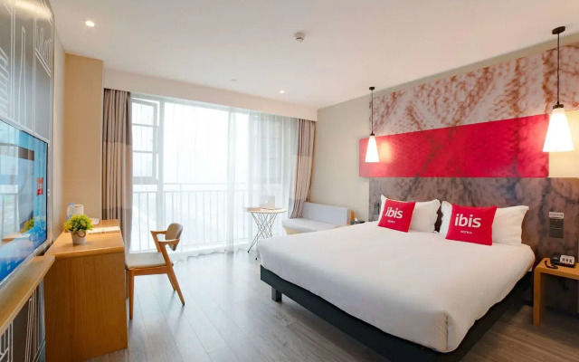 ibis Chengdu SM Square