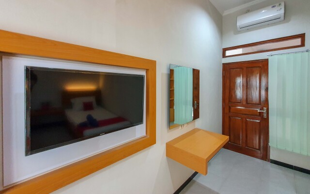 RedDoorz Syariah near Solo Paragon Mall 2