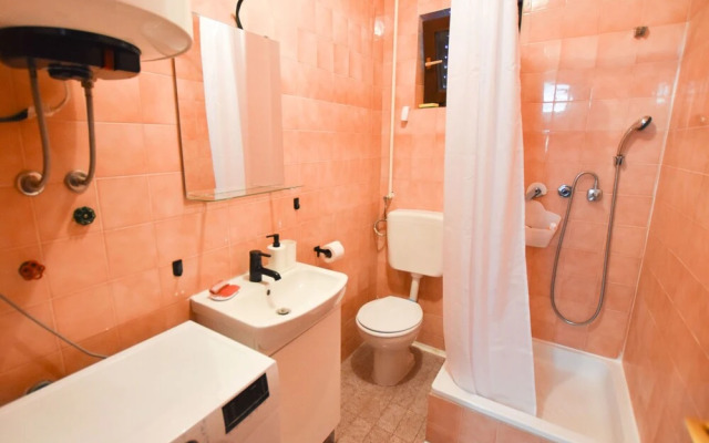 Room Vesna