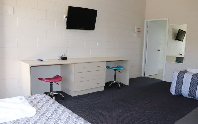 YAL Cairns - A Motel that makes a difference