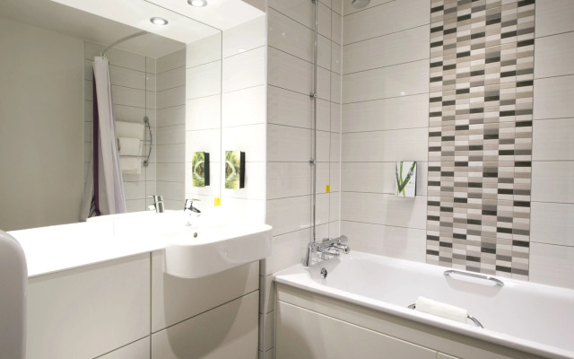 Premier inn Southwark Borough High St