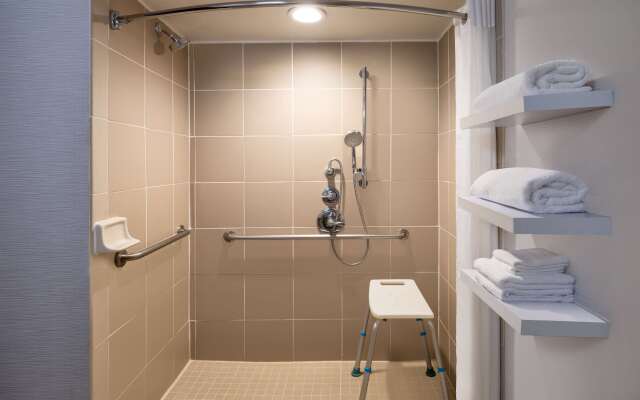 Hampton Inn & Suites Denver - Cherry Creek