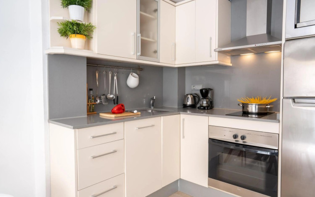 Feelathome Poblenou Beach Apartments