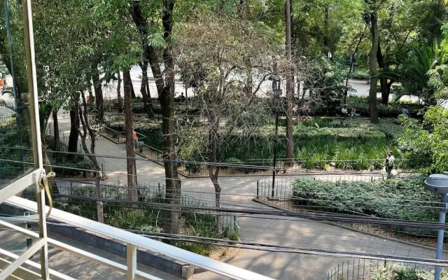 Deco Housing Luxury Rentals in Roma Norte