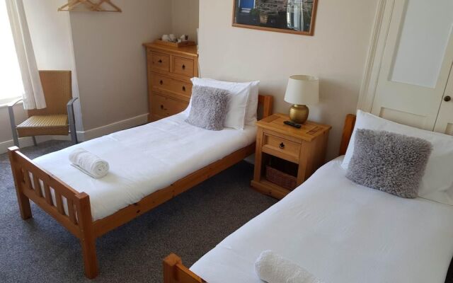 Jacobs Ladder Inn
