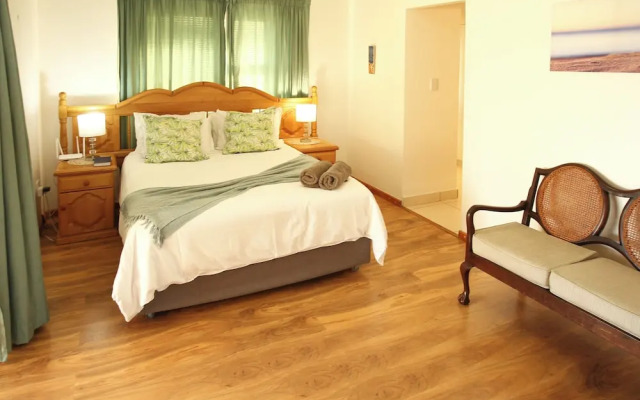 Sa-Ais, Langebaan 6-sleeper