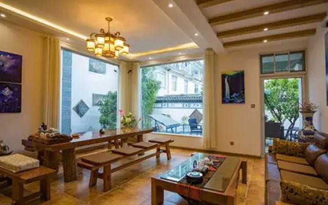 Qianbaidu Boutique Inn