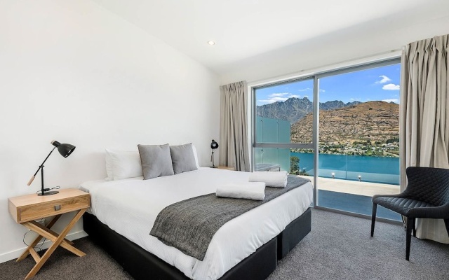 Remarkable Views on Goldrush Way – Guest Rooms – Queenstown