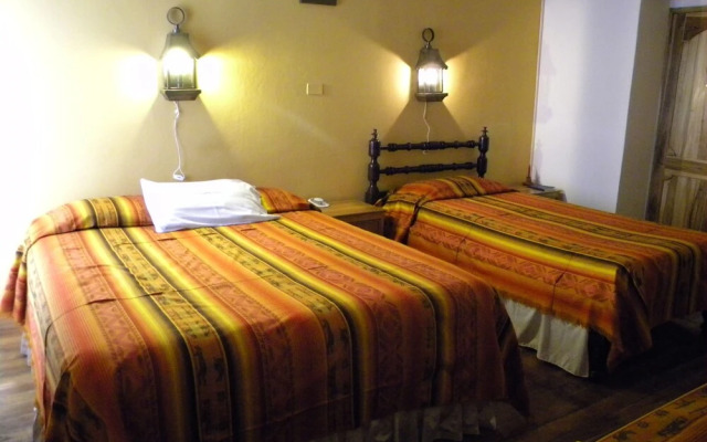 Land of the Sun Hotel