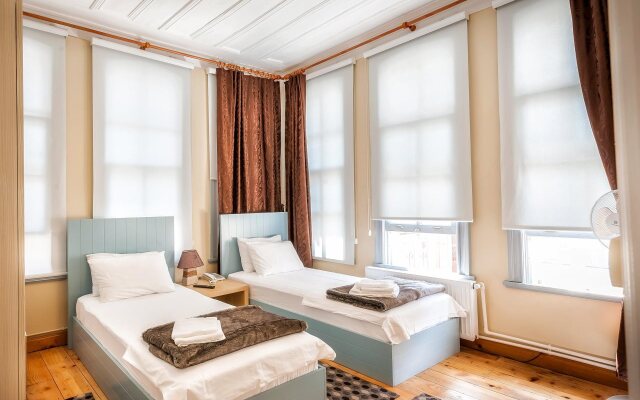Educa Suites Balat