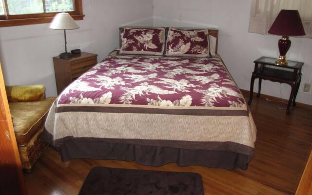 Kern Riverfront Lodge