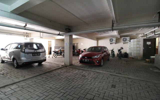 Airy Maricaya Pasewang 27 Makassar