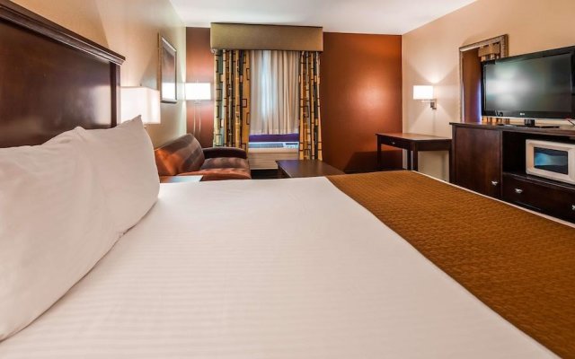 Holiday Inn Express Cottage Grove