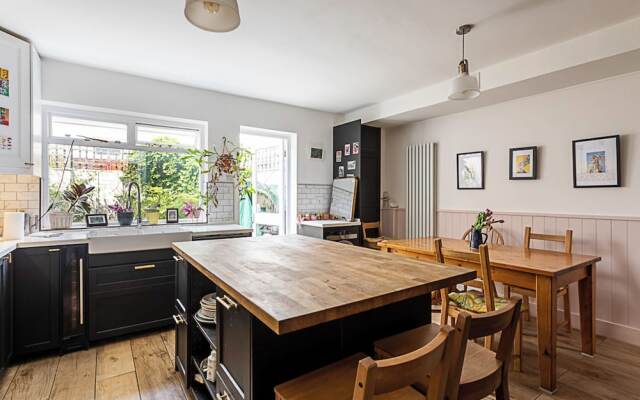 Quirky, Spacious House in the Heart of Hackney