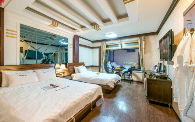 Xi Motel