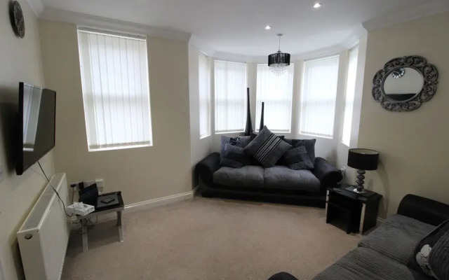 Westcliff House - 4 Bedrooms
