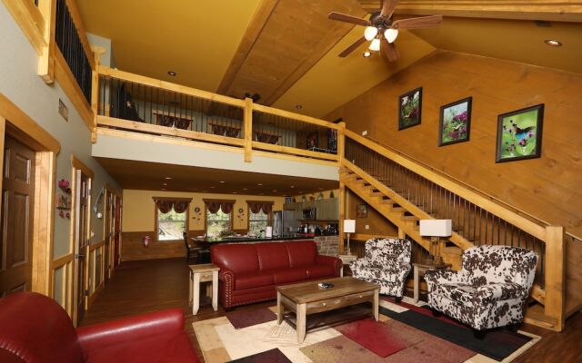 Dive Right In - Four Bedroom Chalet