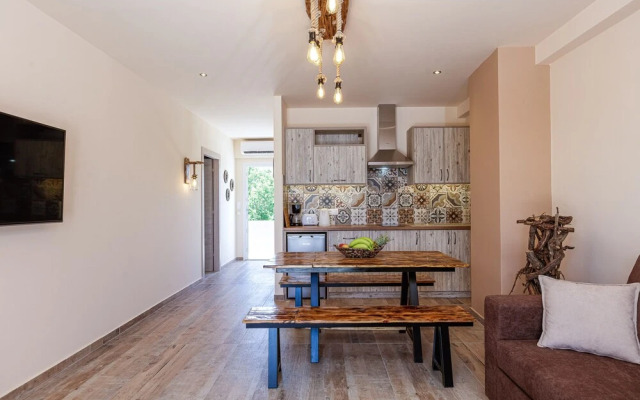 Semiso Beach Suites