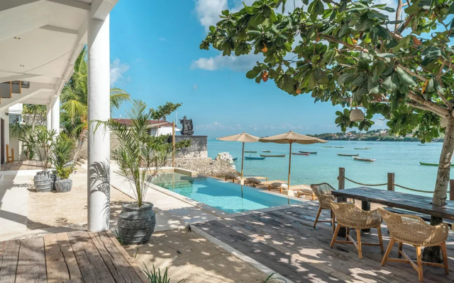 La Villa Ceningan by K-Club