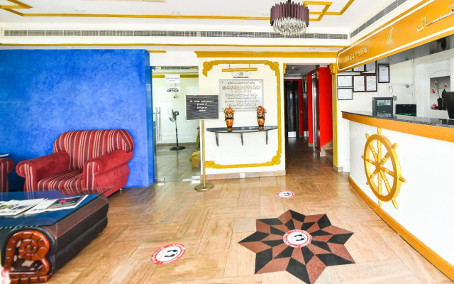 Marina Hotel