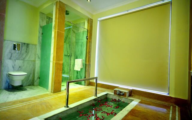 TreeHouse Achrol Niwas