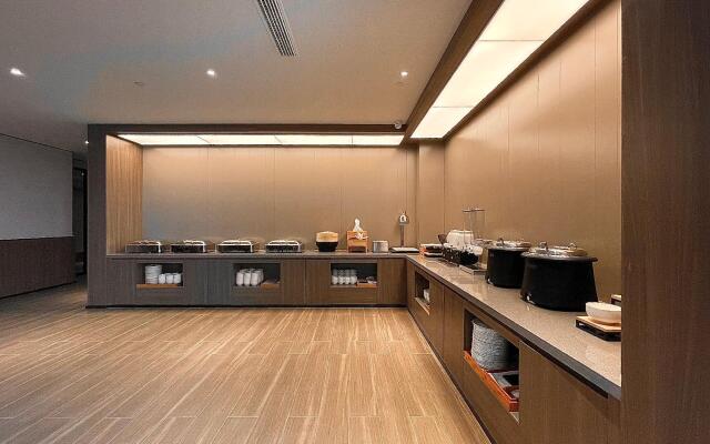 Hanting Hotel Luohe Linying Yingchuan Avenue