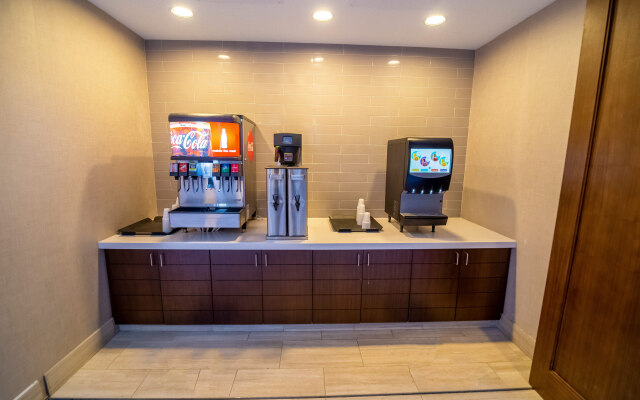Embassy Suites by Hilton Kansas City Overland Park