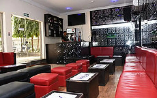 Beckett Suites