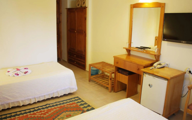 Toloman Hotel Bitez Beach
