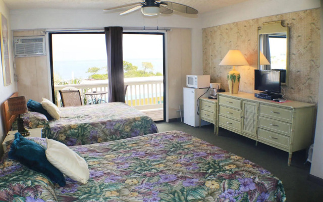 Conch Key Fishing Lodge and Marina