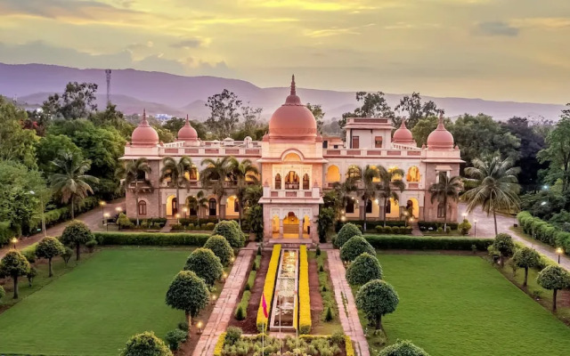 WelcomHeritage Shivavilas Palace, HAMPI