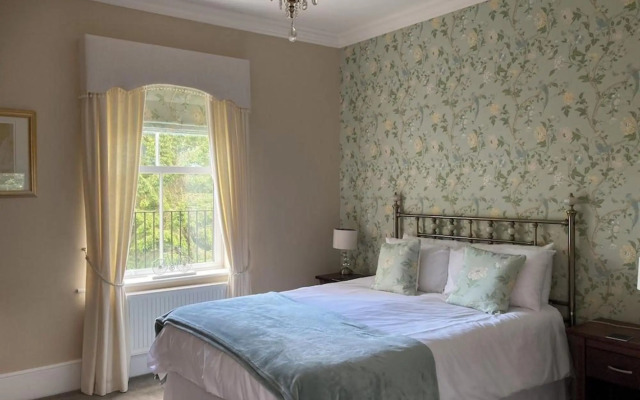 The Old Lodge Guest House