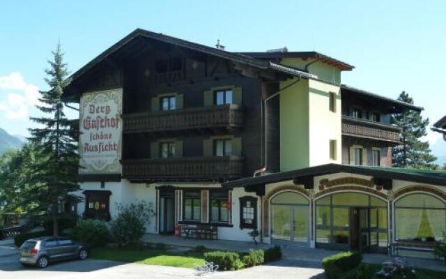 Hotel Pension „Schöne Aussicht“