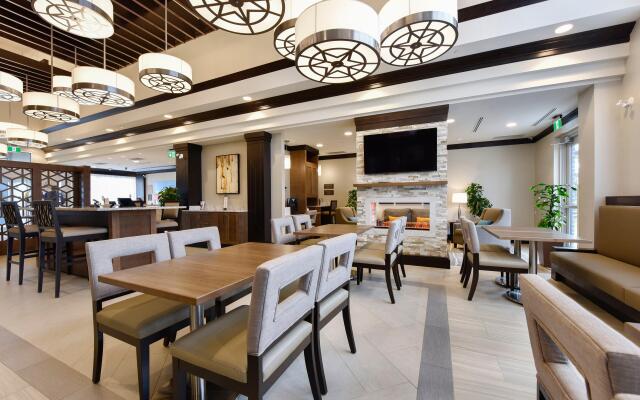Staybridge Suites Waterloo - St. Jacobs Area by IHG