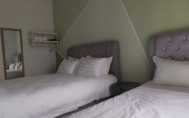 The Horizon Ipoh 2Br L12 by Grab A Stay