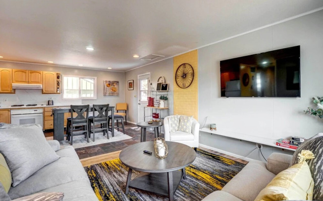 Laramie Vacation Rental: 2 Mi to Downtown!