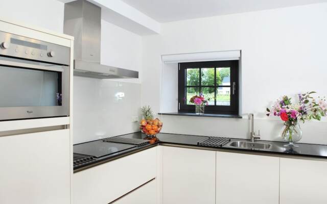 Quaint Holiday Home With Fenced Garden in Epen