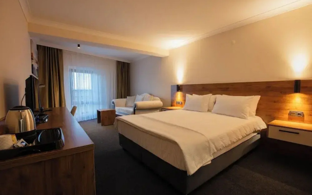 Valent Otel Business