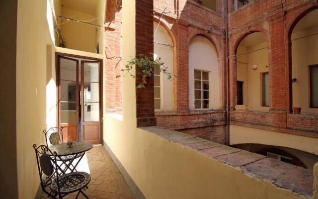 Palazzo Petroni